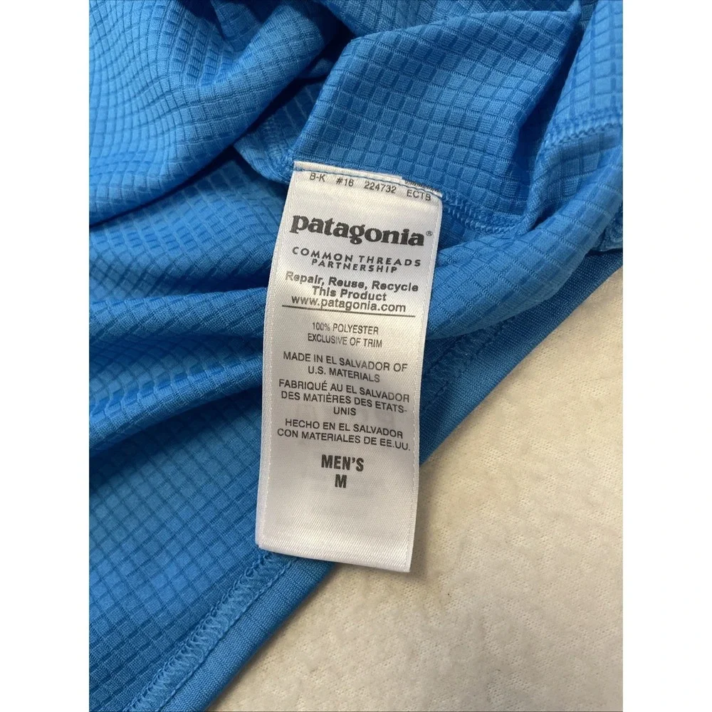 Patagonia Capilene Base Layer Shirt Mens Size M 1/4 Zip Blue Midweight Hiking